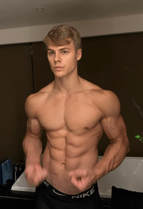 Can men make money on OnlyFans? Yes, but they need to be in good shape.